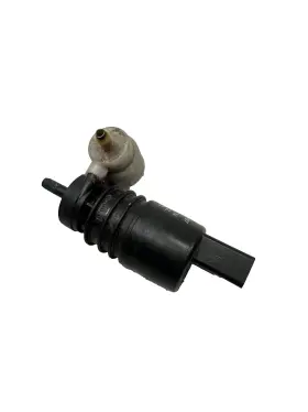 95467497 CHEVROLET Sonic Hatchback Rear Windshield Washer #3