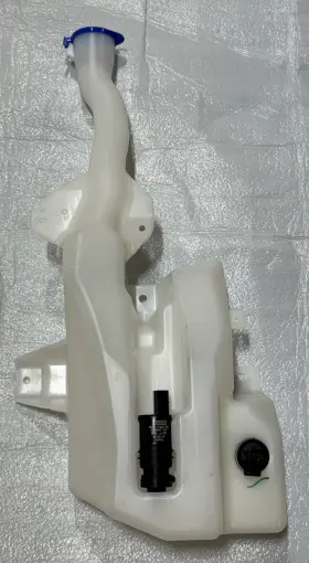 Fomoco Gcv9d 2018 - 2023 Ford Mustang Washer Fluid Reservoir Oem Fomoco Gcv9d 2018 - 2023 Ford Mustang Washer Fluid Reservoir Oem