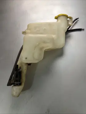 Jeep 05303789ad Compass Windshield Washer Reservoir 2007 Jeep 05303789ad Compass Windshield Washer Reservoir 2007