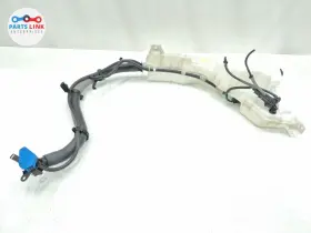 Land Rover Lr181140 2021-2025 Defender 90 Wiper Washer Reservoir With Filler Hose And Cap Oem