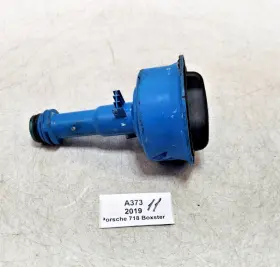Porsche 982.121.133.d 13-24 Oem 718 Boxster 982 981 Windshield Washer Fluid Tank Cap