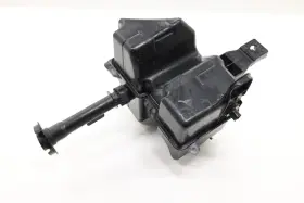 Rivian Pt00516895d 2025 R1t Windshield Wiper Washer Reservoir Tank Bottle Oem Pt00002057n