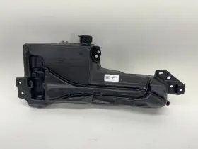 1807860-00-F TESLA Highland Windshield Washer Tank 1807860-00-F TESLA Highland Windshield Washer Tank