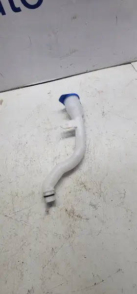 Volvo 32390678 2019-2024 Xc40 Wiper Washer Reservoir Filler Neck Tube Hose Oem Volvo 32390678 2019-2024 Xc40 Wiper Washer Reservoir Filler Neck Tube Hose Oem