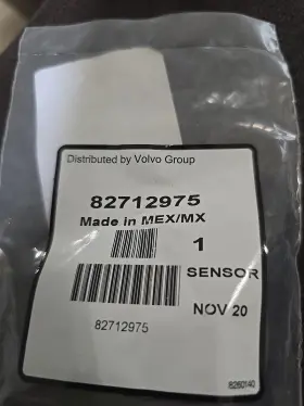 Volvo 82712975 Truck Windshield Washer Fluid Level Sensor