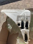 4m0955452c Windscreen Washer Reservoir Audi Q7 Q8 Rsq8. Fixed Price $108.33.